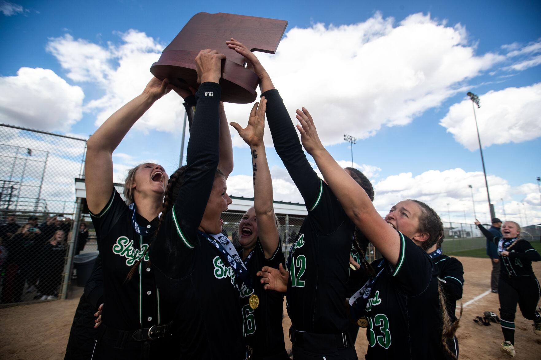 101621-owh-spo-statesoftball-LS02.JPG
